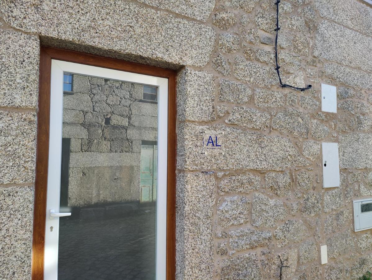 Casa De Santo Antonio Hotell Aldeia de Santa Margarida Exteriör bild